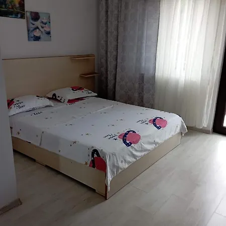Casa De Vacanta Navodari Konukevi