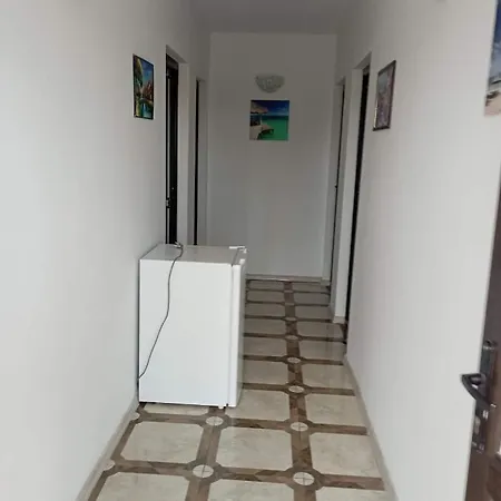 Casa De Vacanta Navodari 게스트하우스 Năvodari